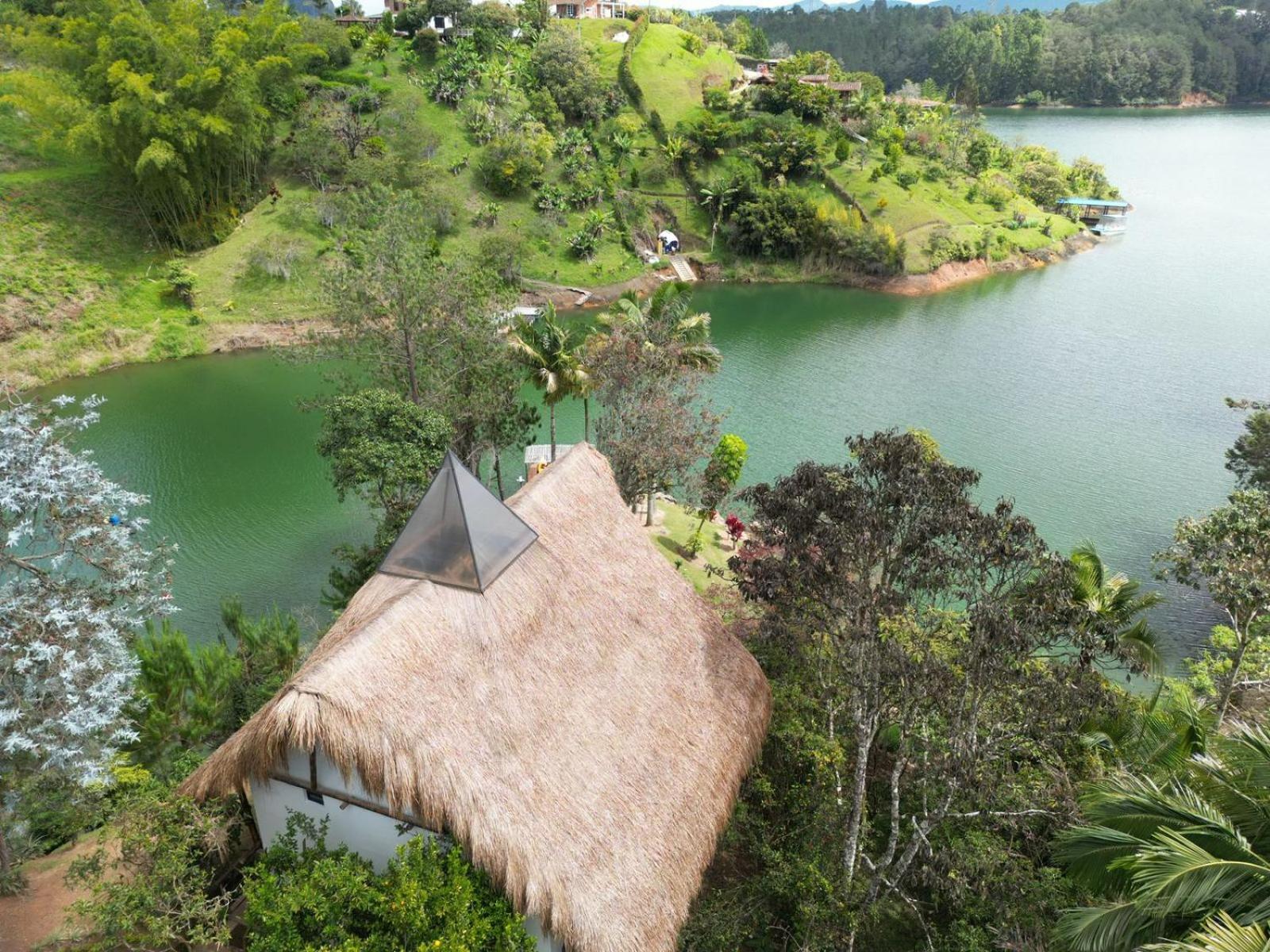 Ibuku Hotel Guatape - Chalets 外观 照片